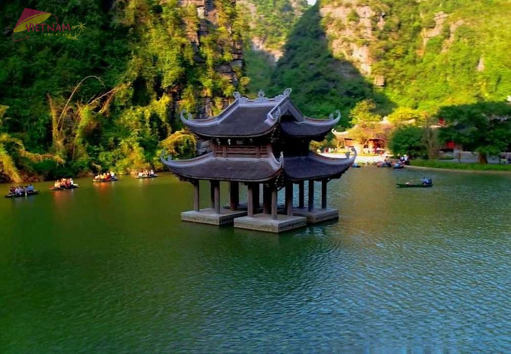 Ninh Binh City-Vietnam Vacation Travel