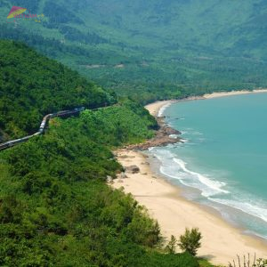 Dong Hoi to Da Nang Private Car- Vietnam Vacation Travel