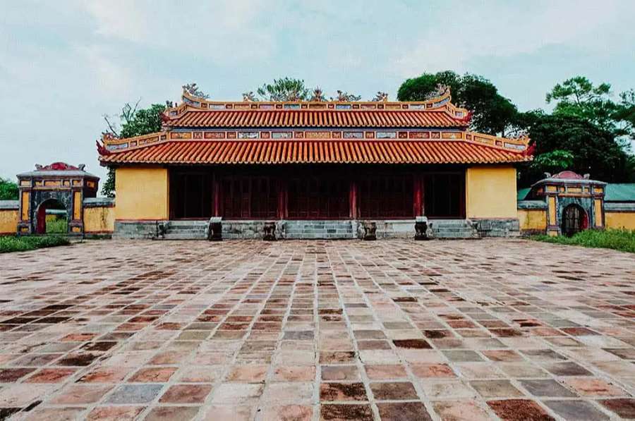 Gia Thanh Shrine Gia Long Tomb - Vietnam Vacation Travel