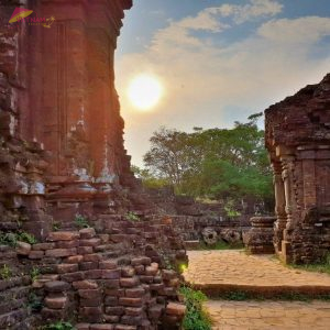 Hoi An to My son Sanctuary private Car- Vietnam Vacation Travel