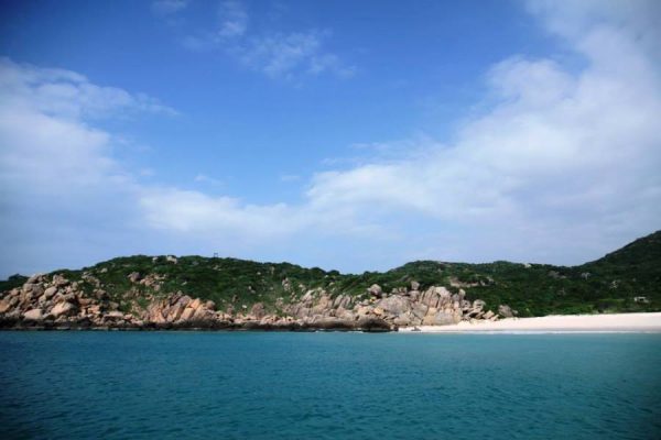 Hoi An to Quy Nhon Private Car- Vietnam Vacation Travel
