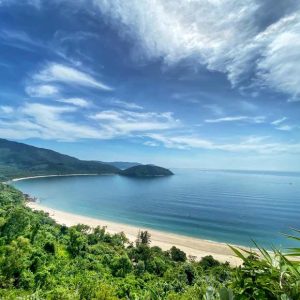 Hue to Da Nang Private Car- Vietnam Vacation Travel
