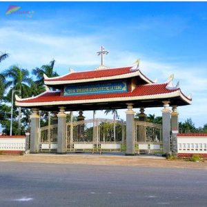 Hue to Dong Hoi Private Car- Vietnam Vacation Travel