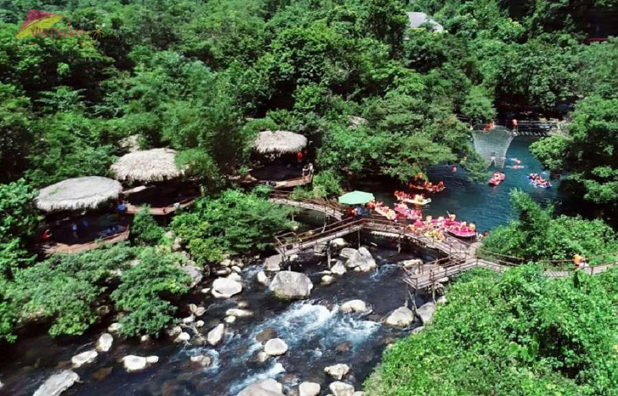 Paradise Cave And Mooc Spring Tour - Vietnam Vacation Travel