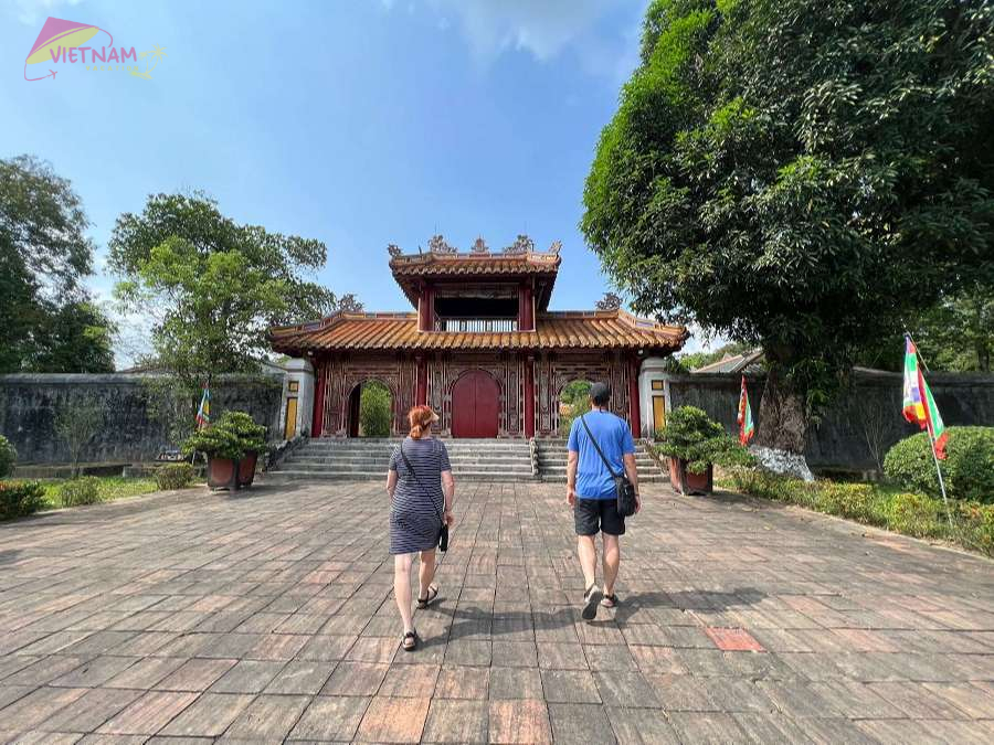 Hue Royal Tomb Entrance Fee-Vietnam Vacation Travel