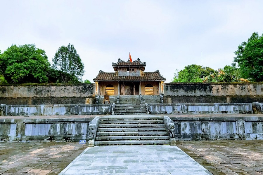 Mausoleum of Thieu Tri - Vietnam Vacation Travel