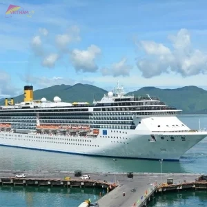 Chan May Port to Da Nang Tour- Vietnam Vacation Travel