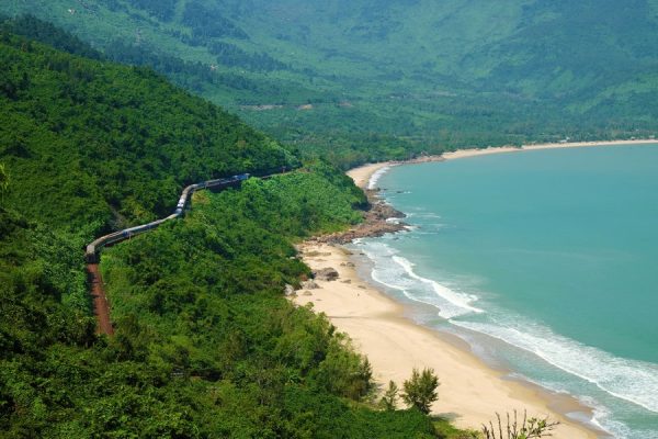 Da Nang Tour Package 5 Days 4 Nights- Vietnam Vacation Travel