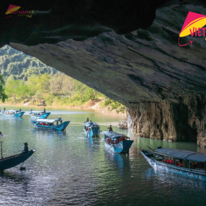 Phong Nha Cave Kayak Tour 1 Day- Vietnam Vacation Travel