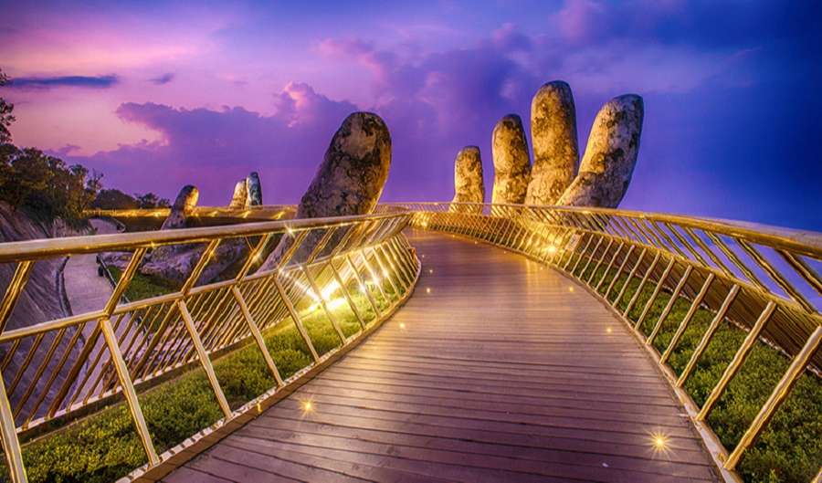 Golden Bridge Danang-Vietnam Vacation Travel