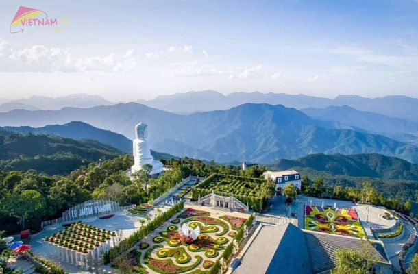 Le Jardin D'Amour Flower Garden - Vietnam Vacation Travel