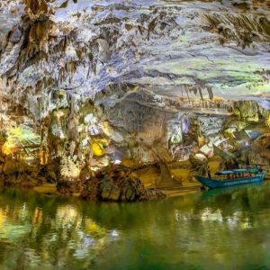 Phong Nha Cave Tour-Vietnam Vacation Travel
