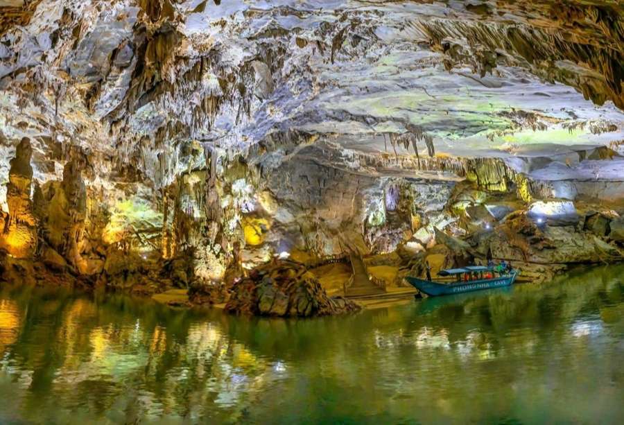 Phong Nha Cave Tour-Vietnam Vacation Travel
