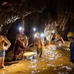 Phong Nha Dark Cave Tour-Vietnam Vacation Travel