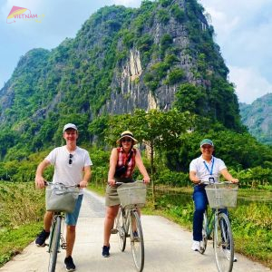 Hoa Lu- Tam Coc- Mua Cave Tour 1 Day- Vietnam Vacation Travel