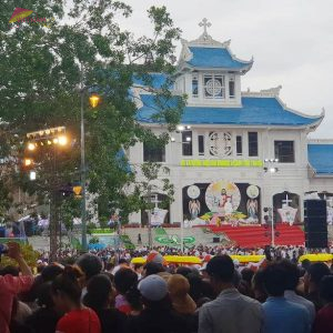 Hue to La Vang Holy Land Private Car- Vietnam vacation Travel