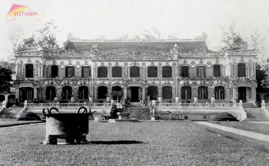 Kien Trung Palace- Vietnam Vacation Travel