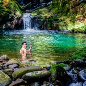 Swimming in Five Lakes - Vietnam Vacation Travel