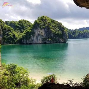 Vietnam Cat Ba Island - Vietnam Vacation Travel