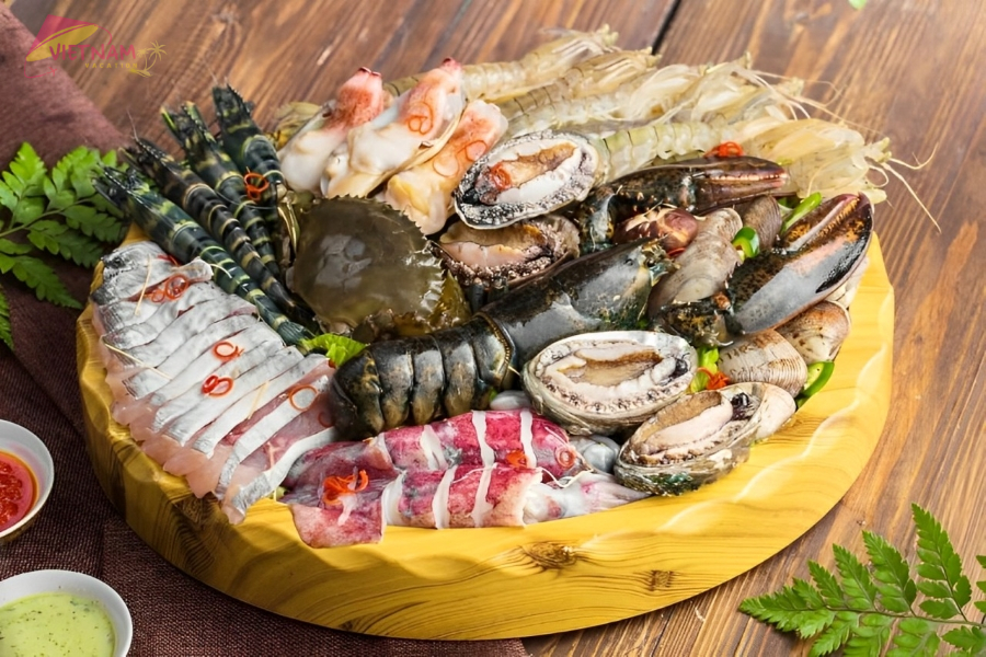 Fresh Seafood In An Bang Beach Hoi An - Vietnam Vacation Travel