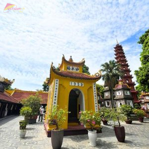 Tran Quoc Pagoda Hanoi