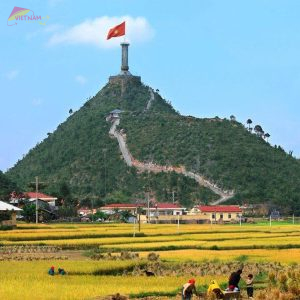 Lung Cu Flag Tower in Dong Van Town, Ha Giang