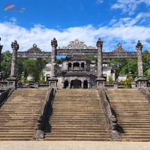 Quy Nhon To Hue By Car - Vietnam Vacation Travel