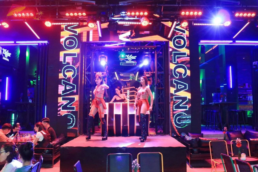 Red Light District In Ho Chi Minh - Vietnam Vacation Travel