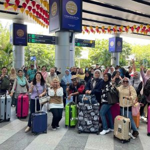 Cat Ba Island To Hanoi By Private Car - Vietnam Vacation Travel